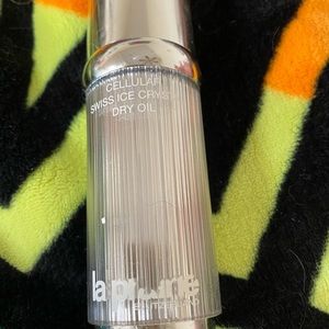 La prairie cellular Swiss ice crystal dry oil used approx 85% remaining
